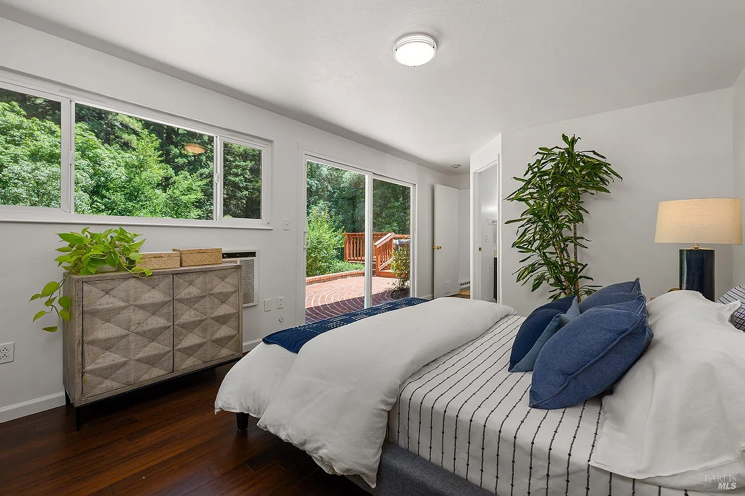 10215 Occidental Road - Photo 7