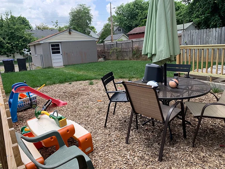 124 Cannons Ln — Photo 38