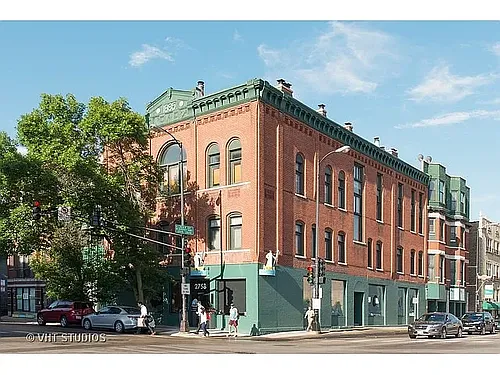 1201 W Diversey Pkwy #3A Photo 1