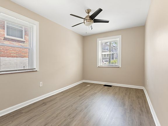 5th image of 3997 S Whetzel Ave #2
