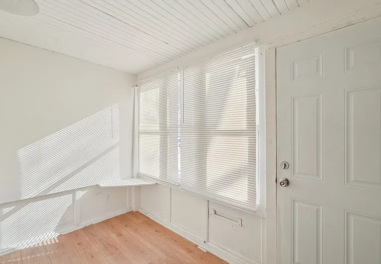 7350 Globe St — Photo 12