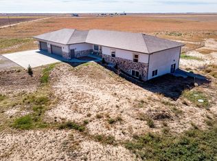 11821 Penrith Rd, Bennett, CO 80102