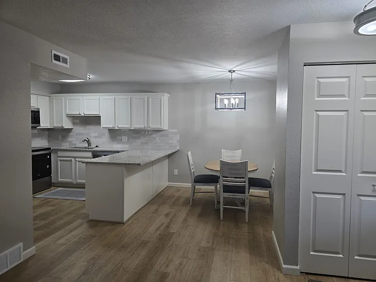 13085 W Cedar Dr — Photo 6