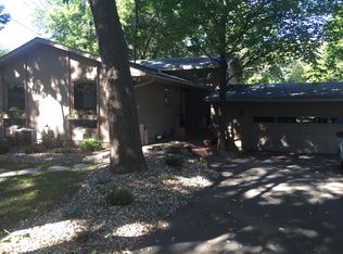 11007 Glen Wilding Ln, Bloomington, MN 55431