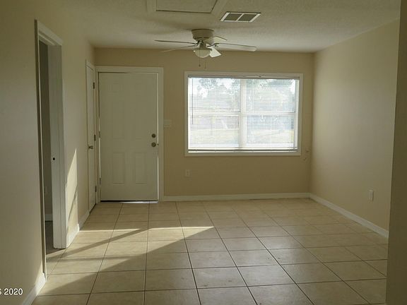 3rd image of 1408 Eva Ln