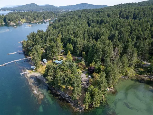 835 Sturdies Bay Rd #1, Southern Gulf Islands, BC V0N 1P0
