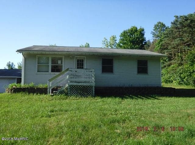 1st image of 9597 E T Ave