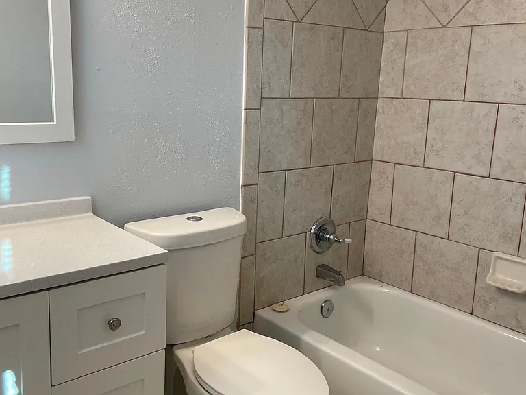 4891 Cowan Rd — Photo 8