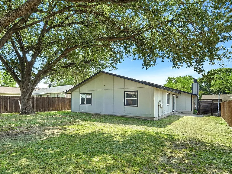 11104 Ptarmigan Dr — Photo 15