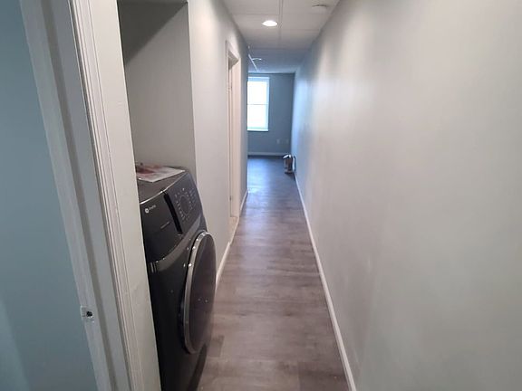 Entrance Way into Unit B of 178 S. 1st St.