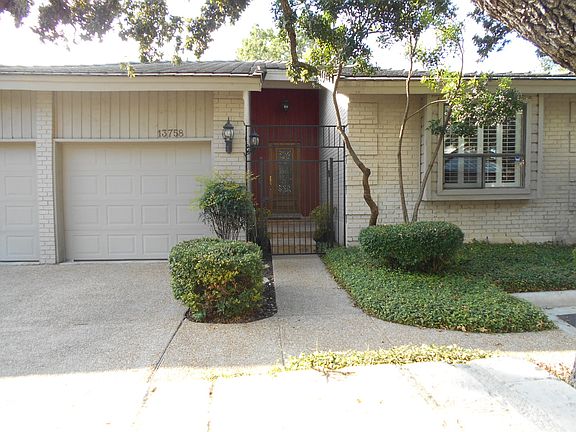 3rd image of 13758 Bluff Villas Ct