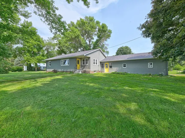 107 310th St, Fenton, IA 50539