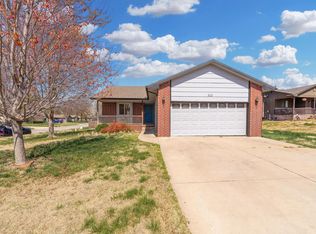 612 Hemmen Terrace Ct, Colwich, KS 67030