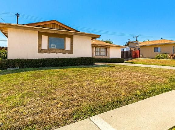 3rd image of 2231 Sunridge Dr
