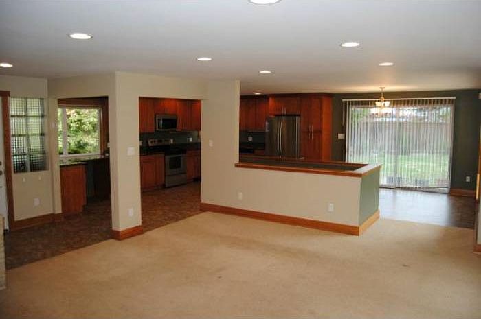 1st image of 5003 64th St E