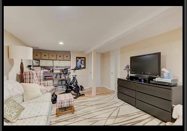 1st image of 346 Bernice Dr #B