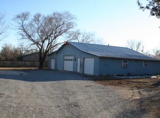 3205 E Foulk Dr, Andover, KS 67002