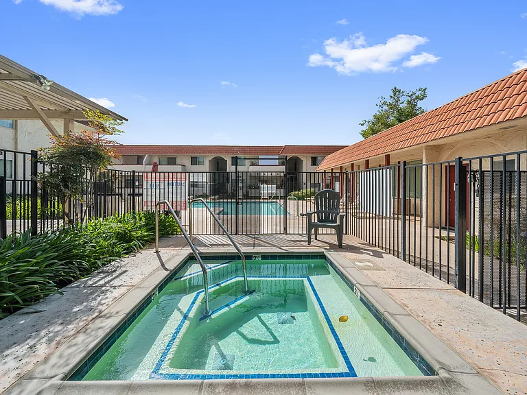 8617 Lake Murray Blvd #8 — Photo 31