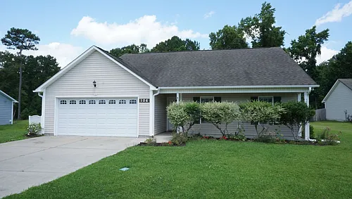106 Farmgate Dr Photo 1