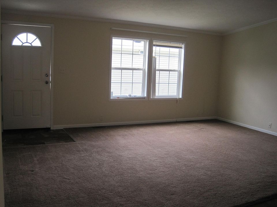 2nd image of 43 Adams Dr