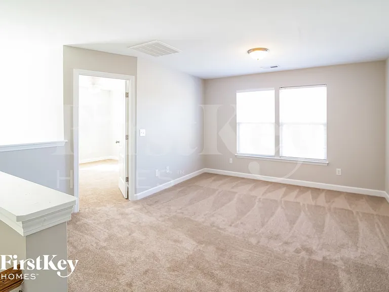 254 Killarney Trl — Photo 9