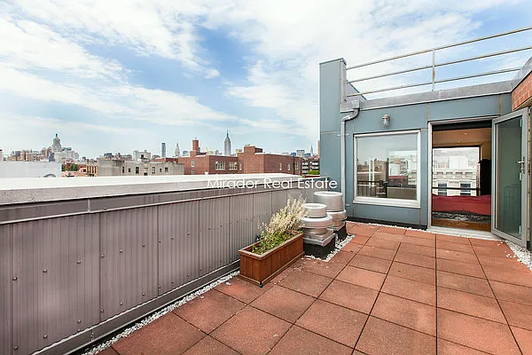 Rented by Mirador Real Estate | media 27