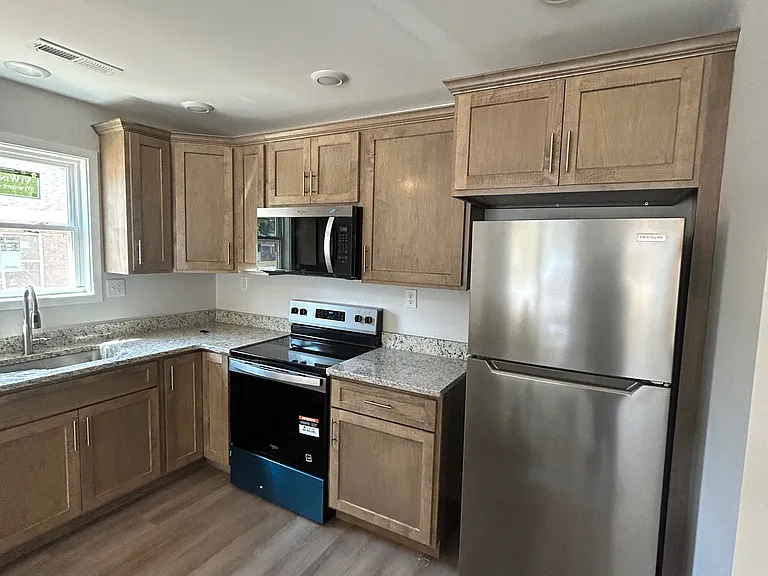 2524 Faulkner Dr #A — Photo 3