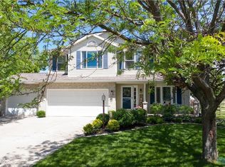 9876 Bishopswood Ln, Perrysburg, OH 43551