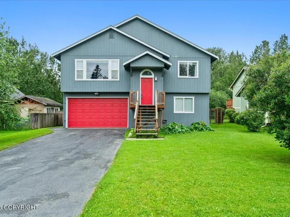 720 N Cascade Ct, Palmer, AK 99645