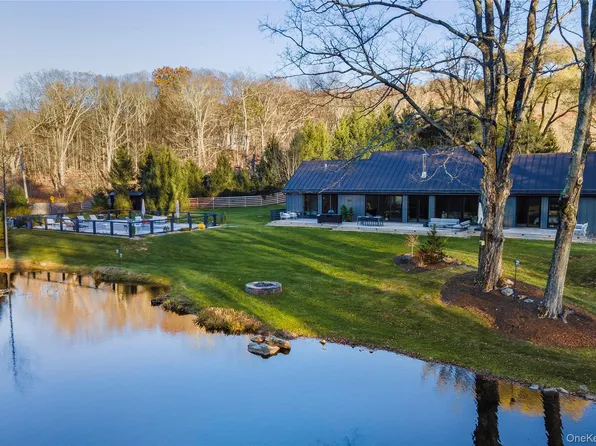 67 Dean Road, Stormville, NY 12582