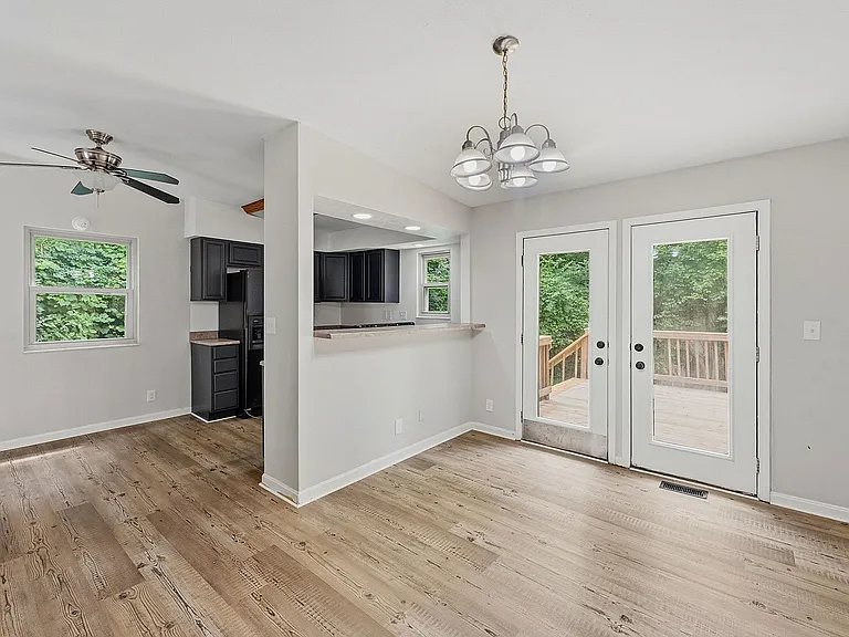 4321 Westwood Northern Blvd — Photo 14