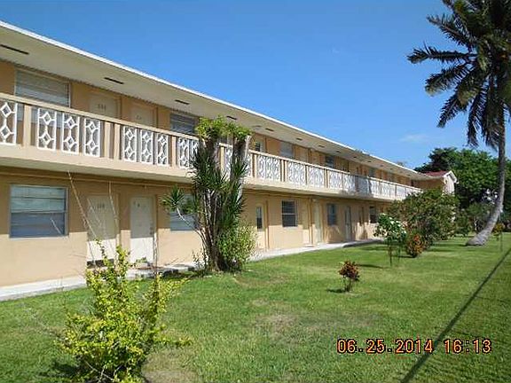 2nd image of 3901 SW 78th Ct #1-205