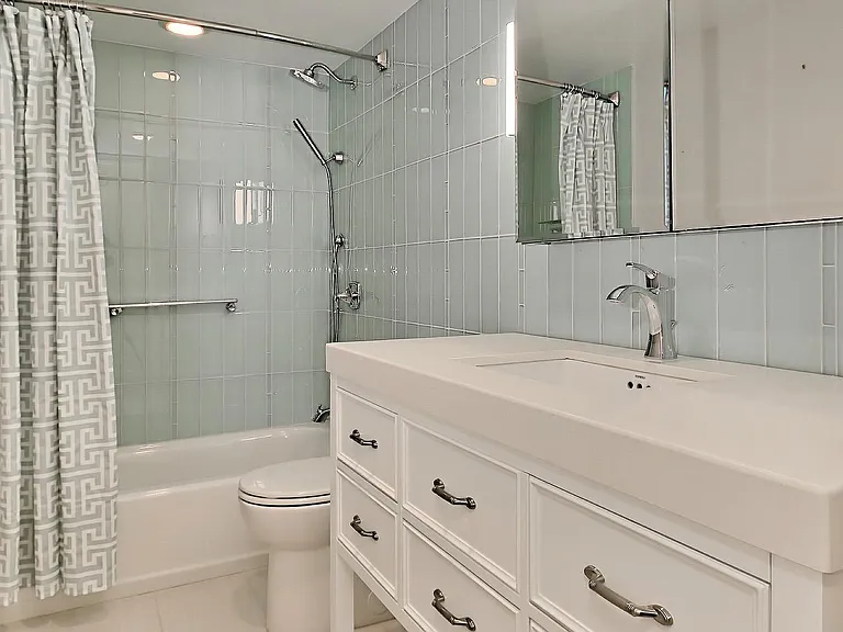 3800 Powell Ln #314 — Photo 19