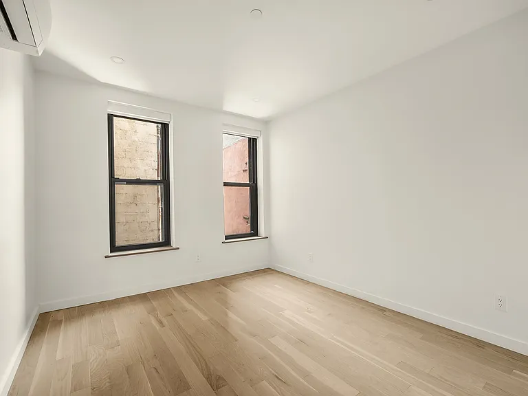 17 Orchard St #3 — Photo 10