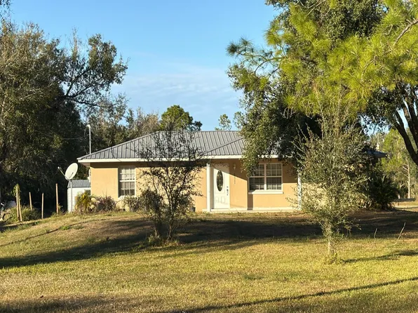 6098 NE Thomas Dr, Arcadia, FL 34266