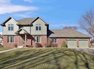 523 N Forestview Ct, Wichita, KS 67235