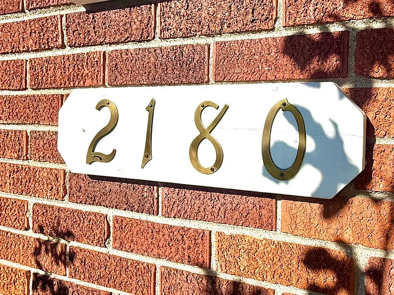 2180 Vernier Rd — Photo 4