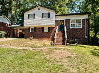 737 Harwell Rd NW, Atlanta, GA 30318