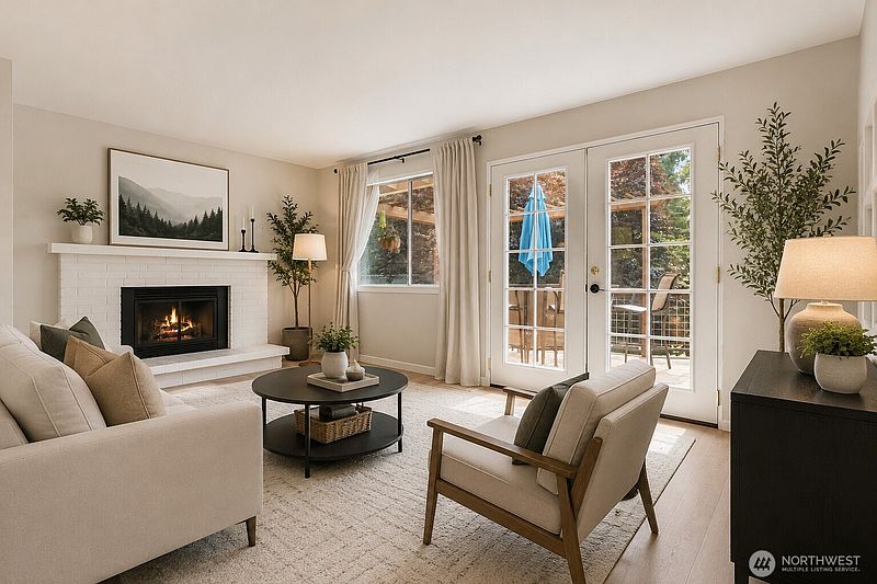 4th image of 21043 NE 91st Street