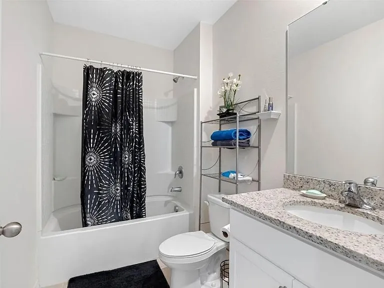 5280 Maddie Dr — Photo 5