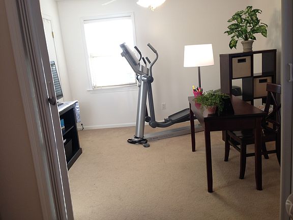 3rd image of 2520 Tarbet Dr