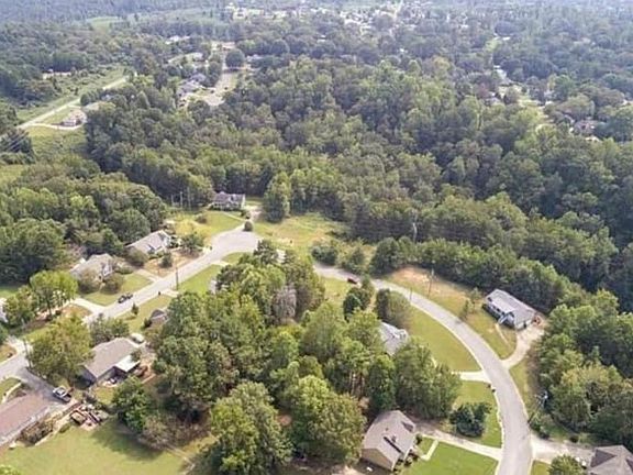 2nd image of 144 Fairlane Drive
