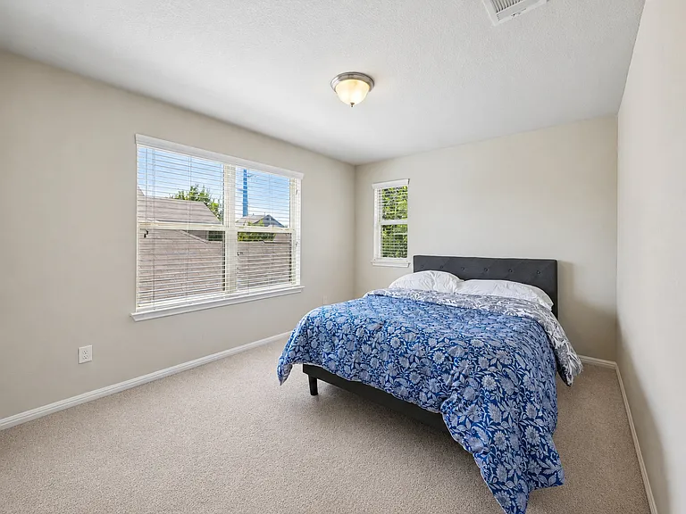 2304 S Lakeline Blvd #251 — Photo 21