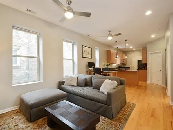 2904 N Avers Ave Unit 2R, Chicago, IL 60618