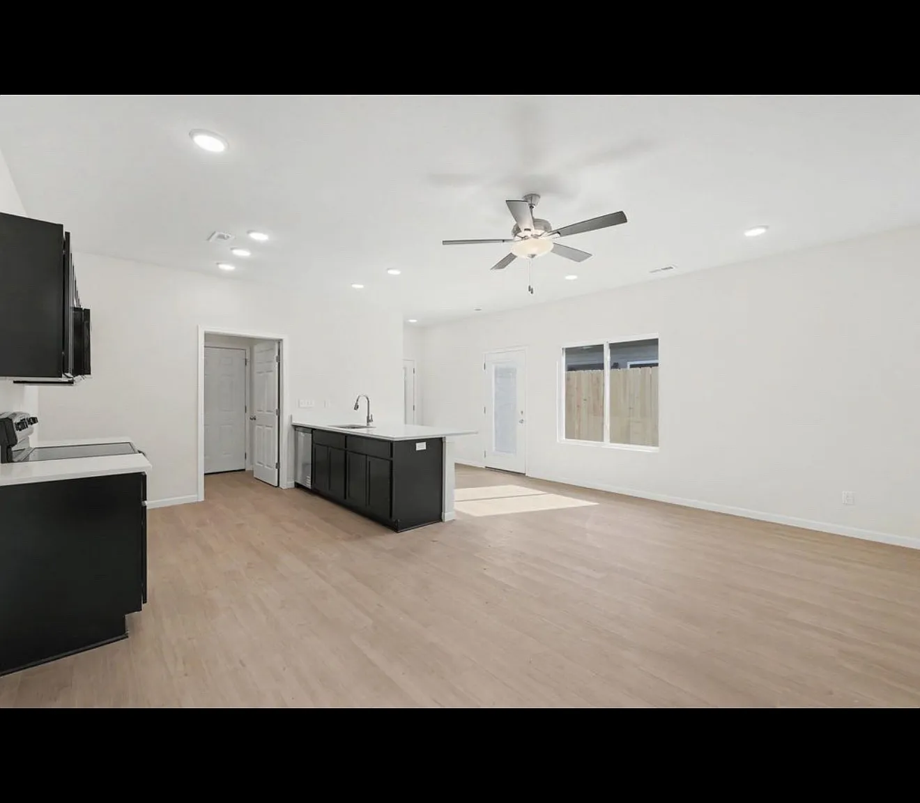 423 S All Hallows St — Photo 4