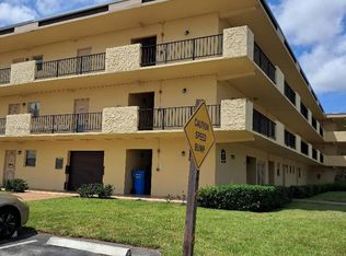 201 Berkley Rd APT 209, Hollywood, FL 33024
