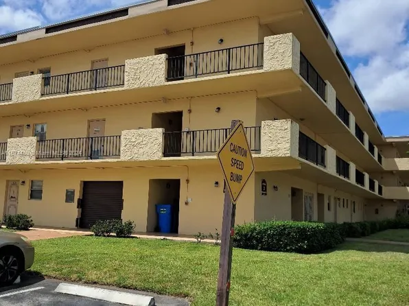 201 Berkley Rd APT 209, Hollywood, FL 33024