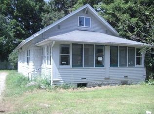 49 Dewitt St, Saranac, MI 48881