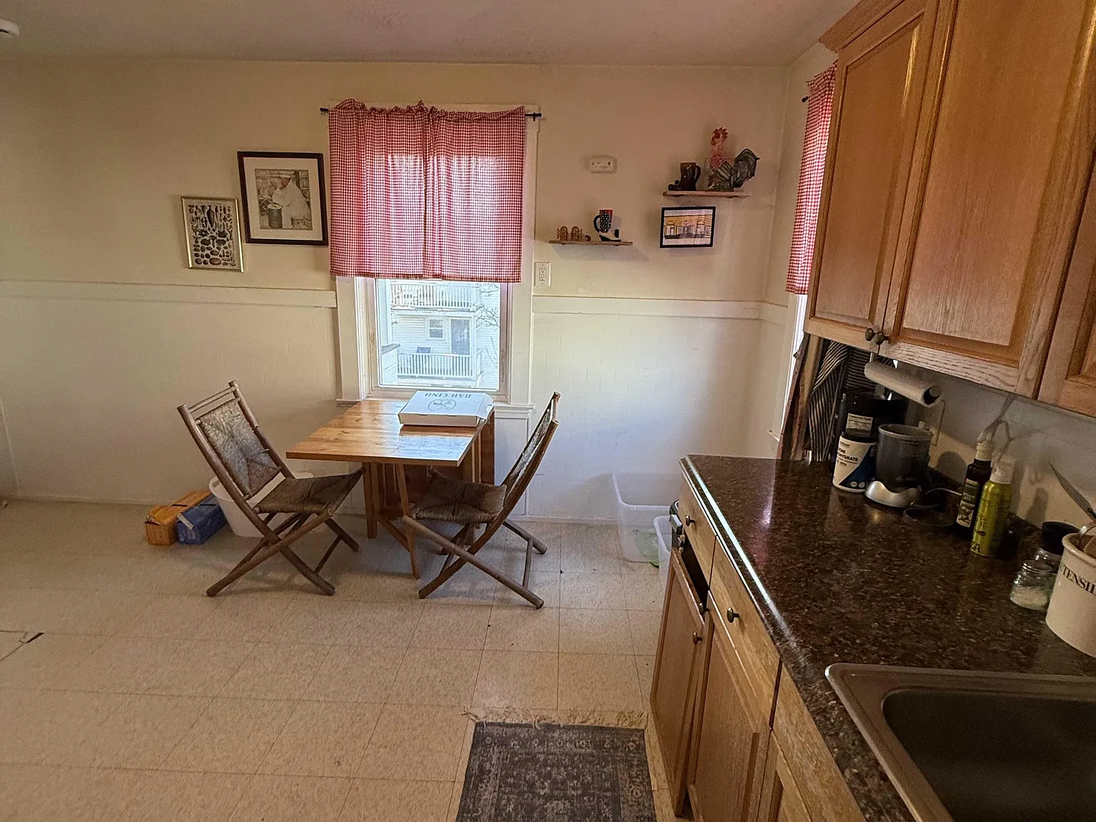 3 bed, $3,600 — Photo 2