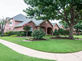 304 Park Valley Dr, Coppell, TX 75019